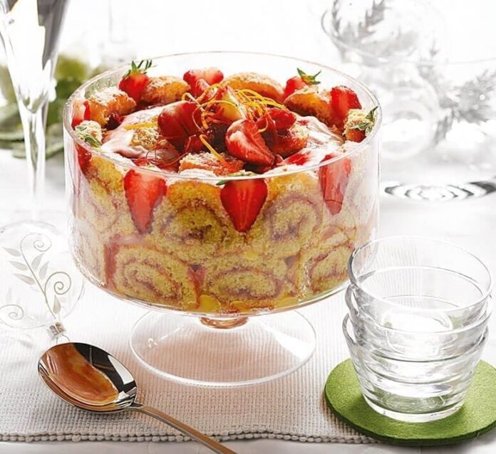 Strawberry Cointreau trifle